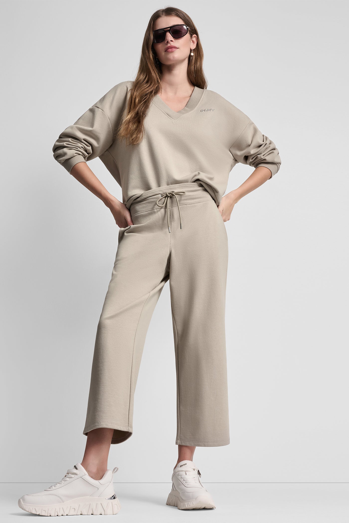 METALLIC BUBBLE LOGO CROPPED HIGH-RISE PANTS