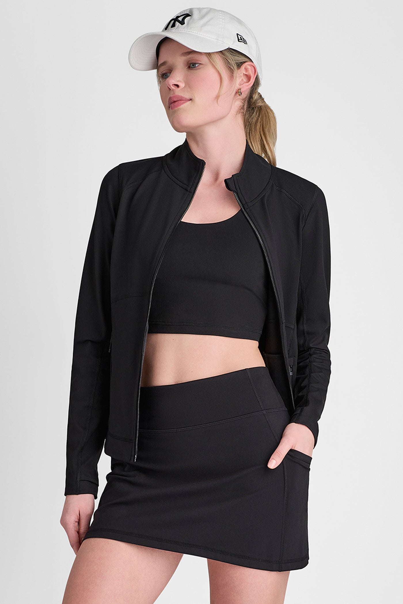 FUNNEL NECK JACKET