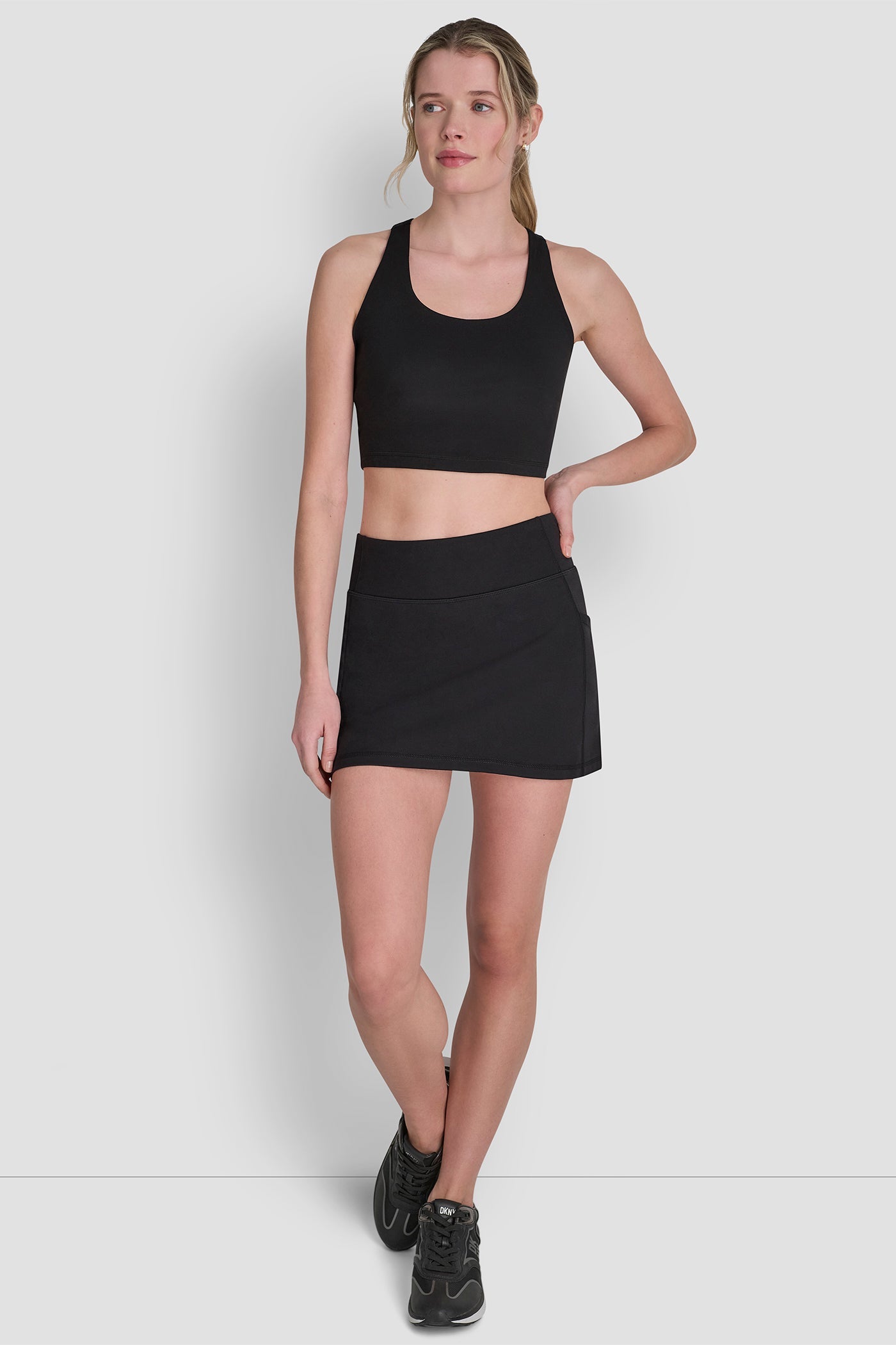 EXTRA HIGH-RISE BALANCE COMPRESSION SKORT