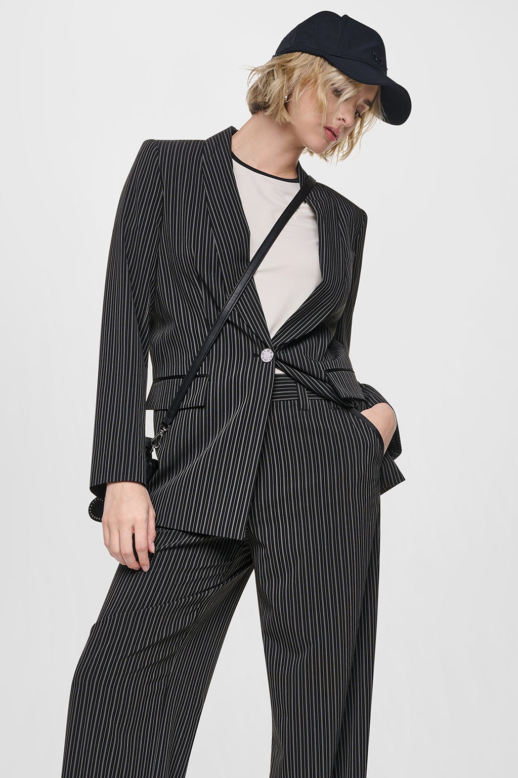 PINSTRIPE COMMUTER BLAZER
