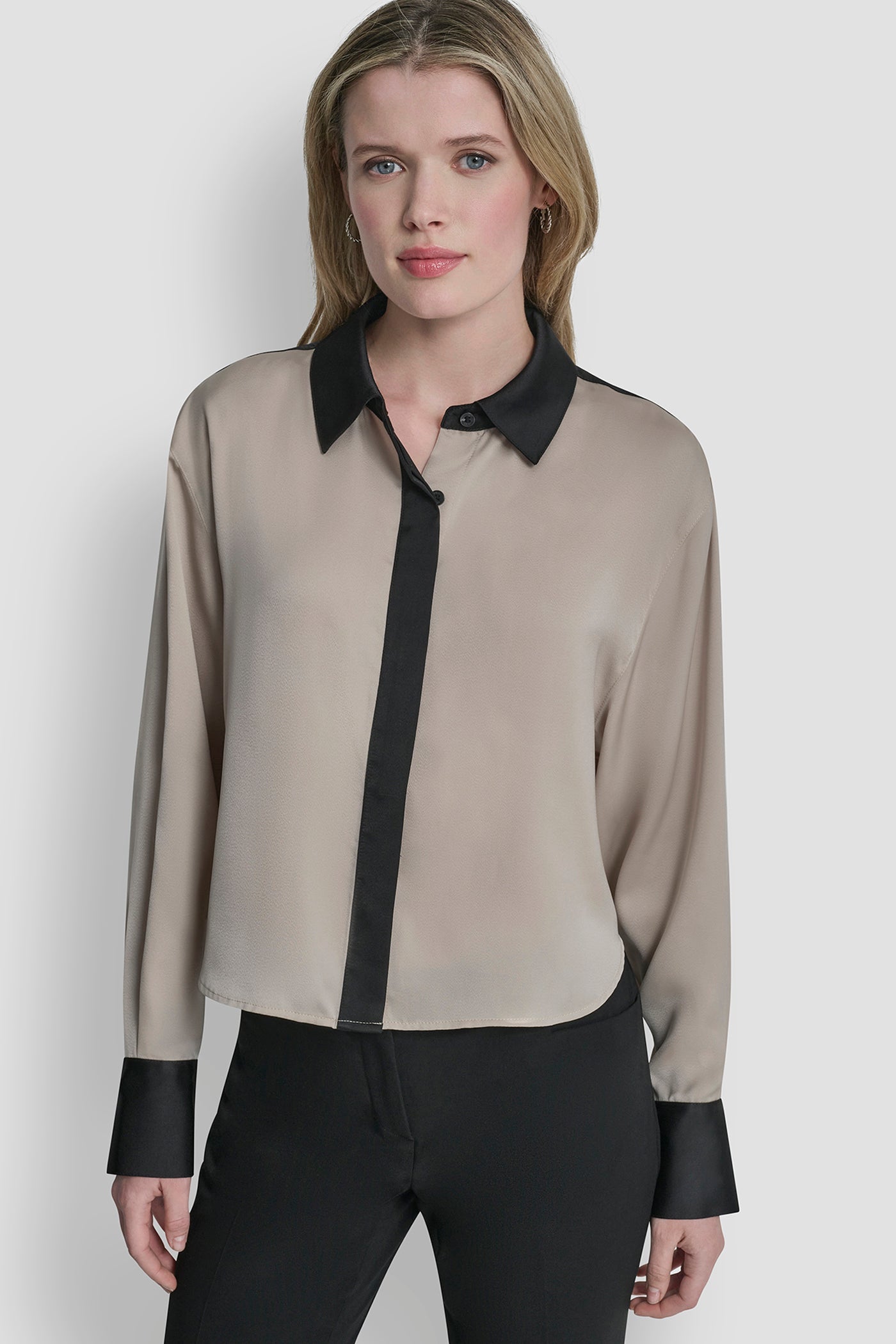 COLOR BLOCK BUTTON-FRONT BLOUSE