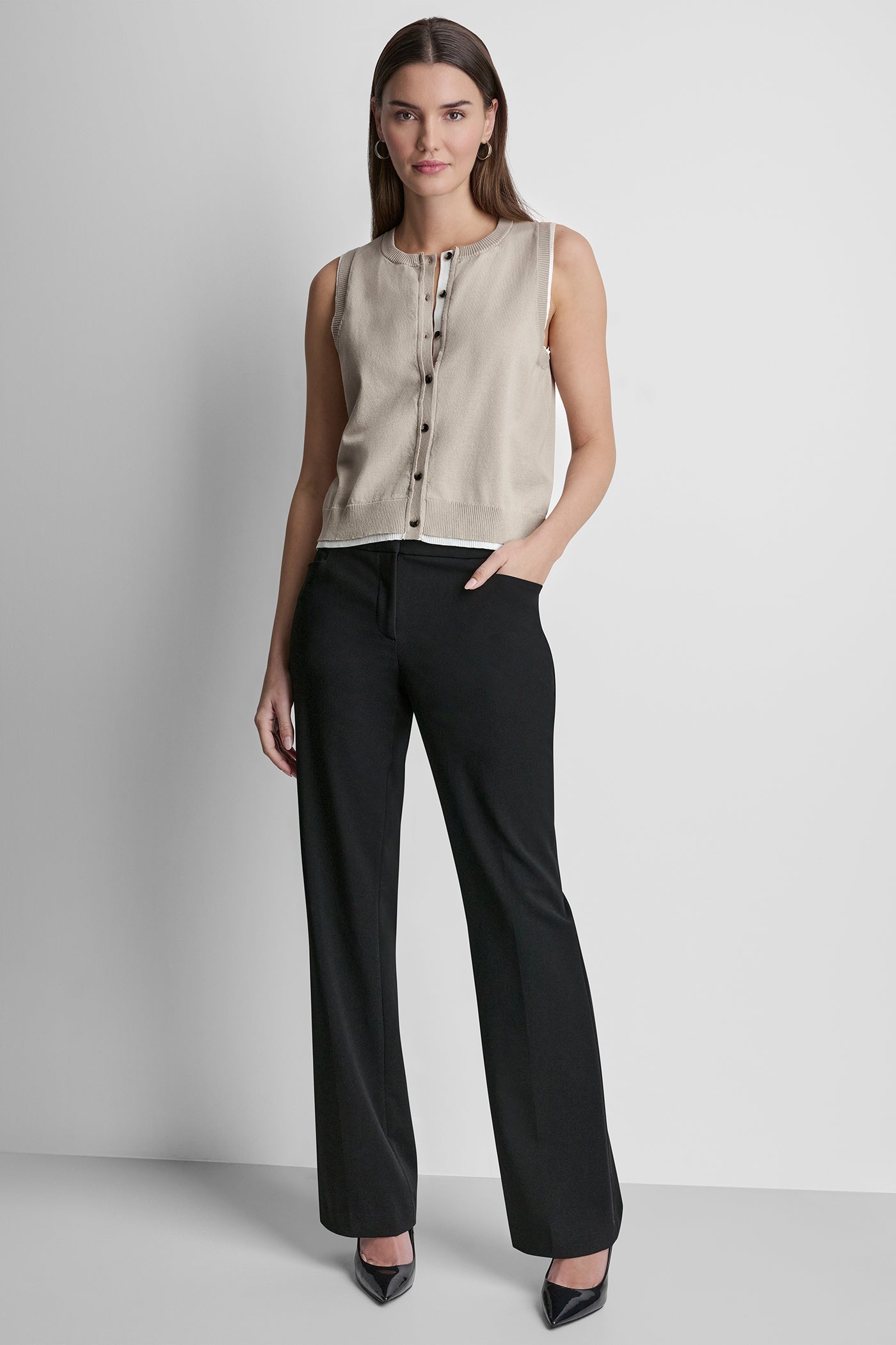 COLOR BLOCK SLEEVELESS SWEATER VEST
