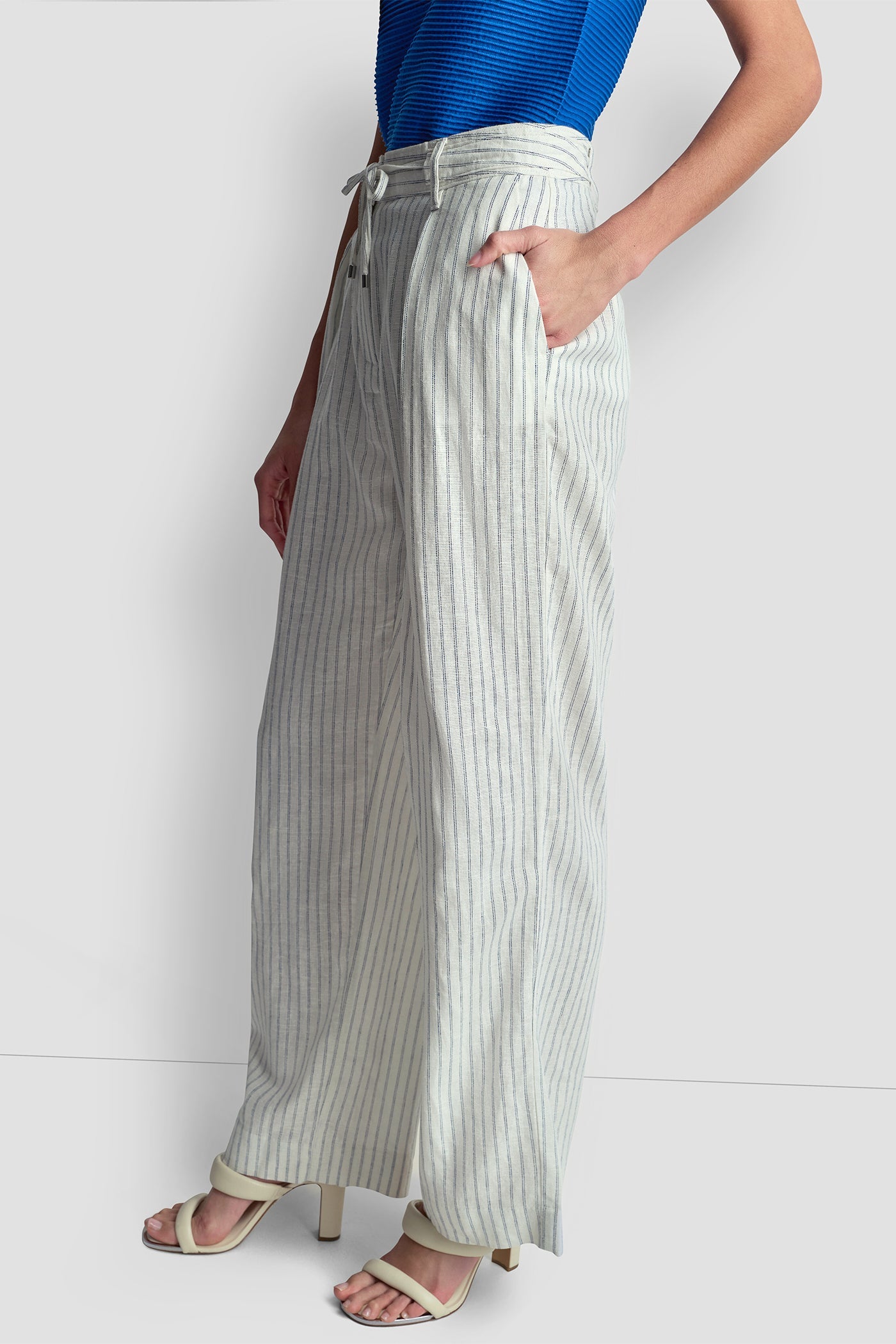LINEN-BLEND PINSTRIPE PLEATED PANT