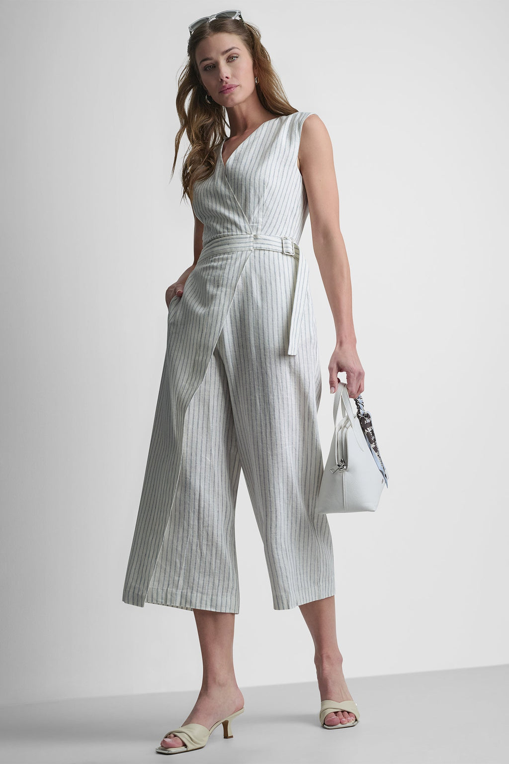V-NECK STRIPED JUMPSUIT