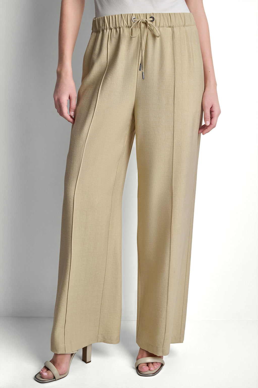 SEAMED WIDE LEG PULL-ON PANT