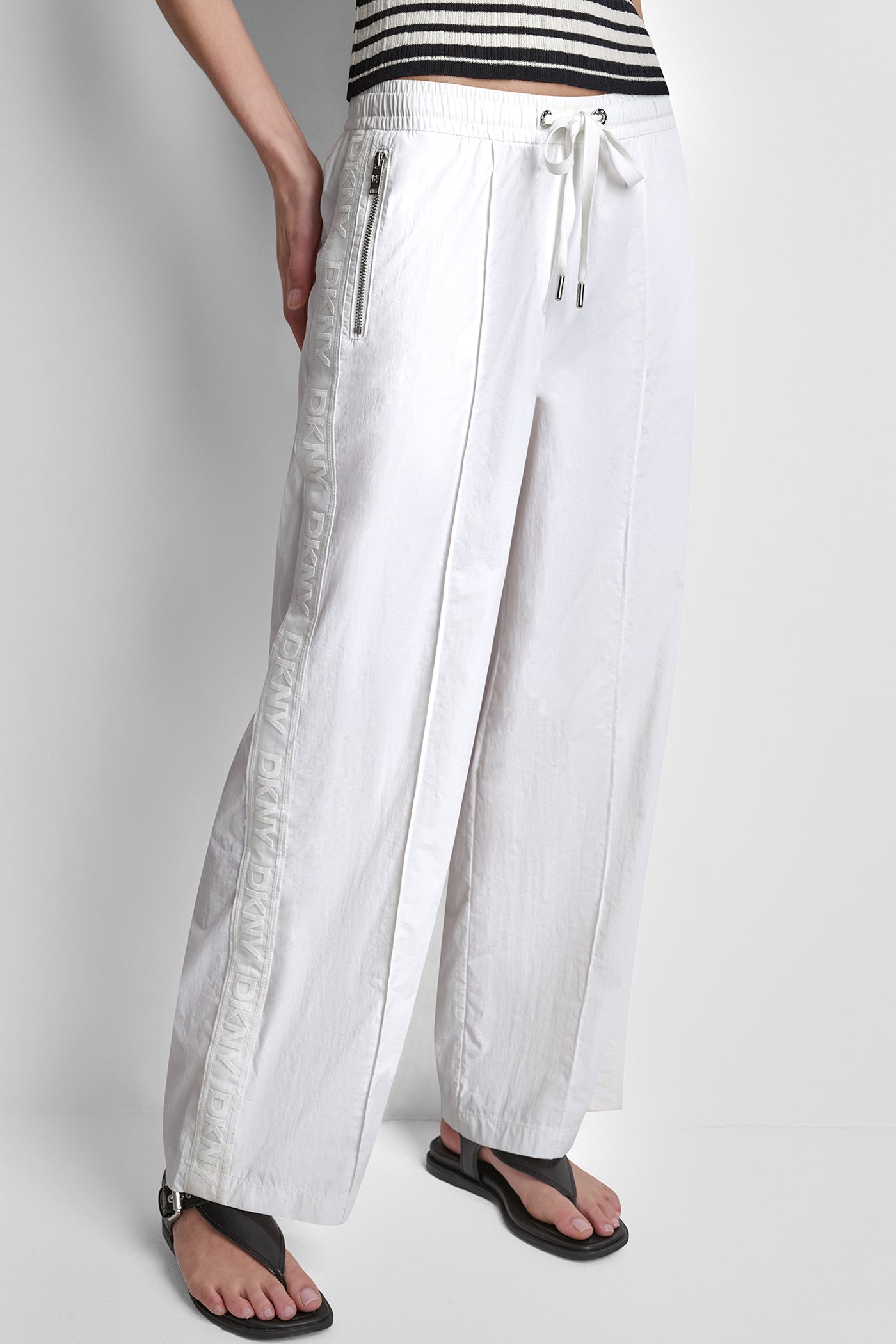 LOGO TRIM STRAIGHT LEG PULL-ON PANT