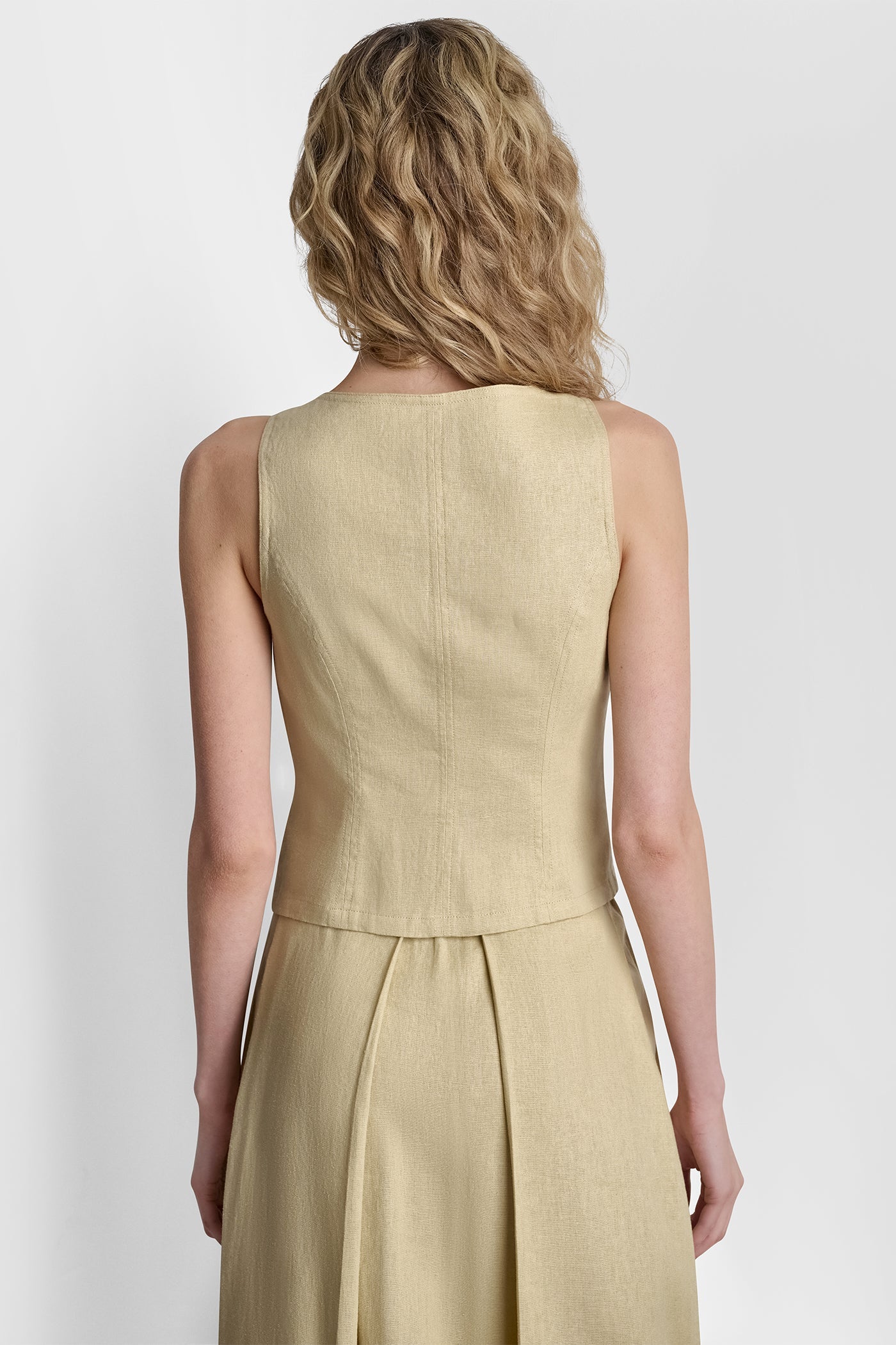 LINEN-BLEND ZIP-FRONT VEST