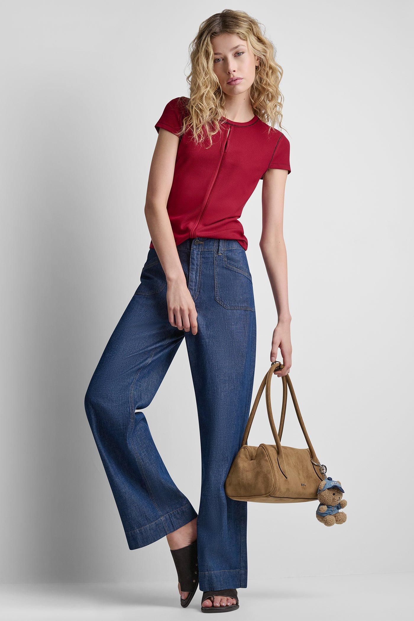 HIGH-RISE STRAIGHT LEG PANT