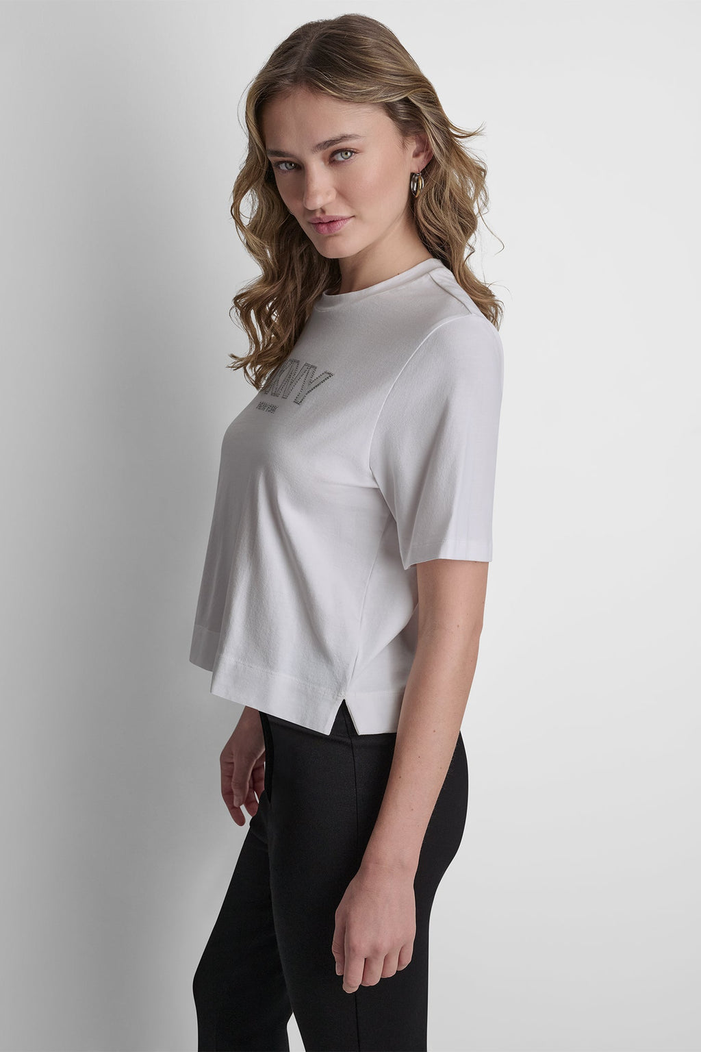 CRYSTAL BORDER LOGO GRAPHIC TEE