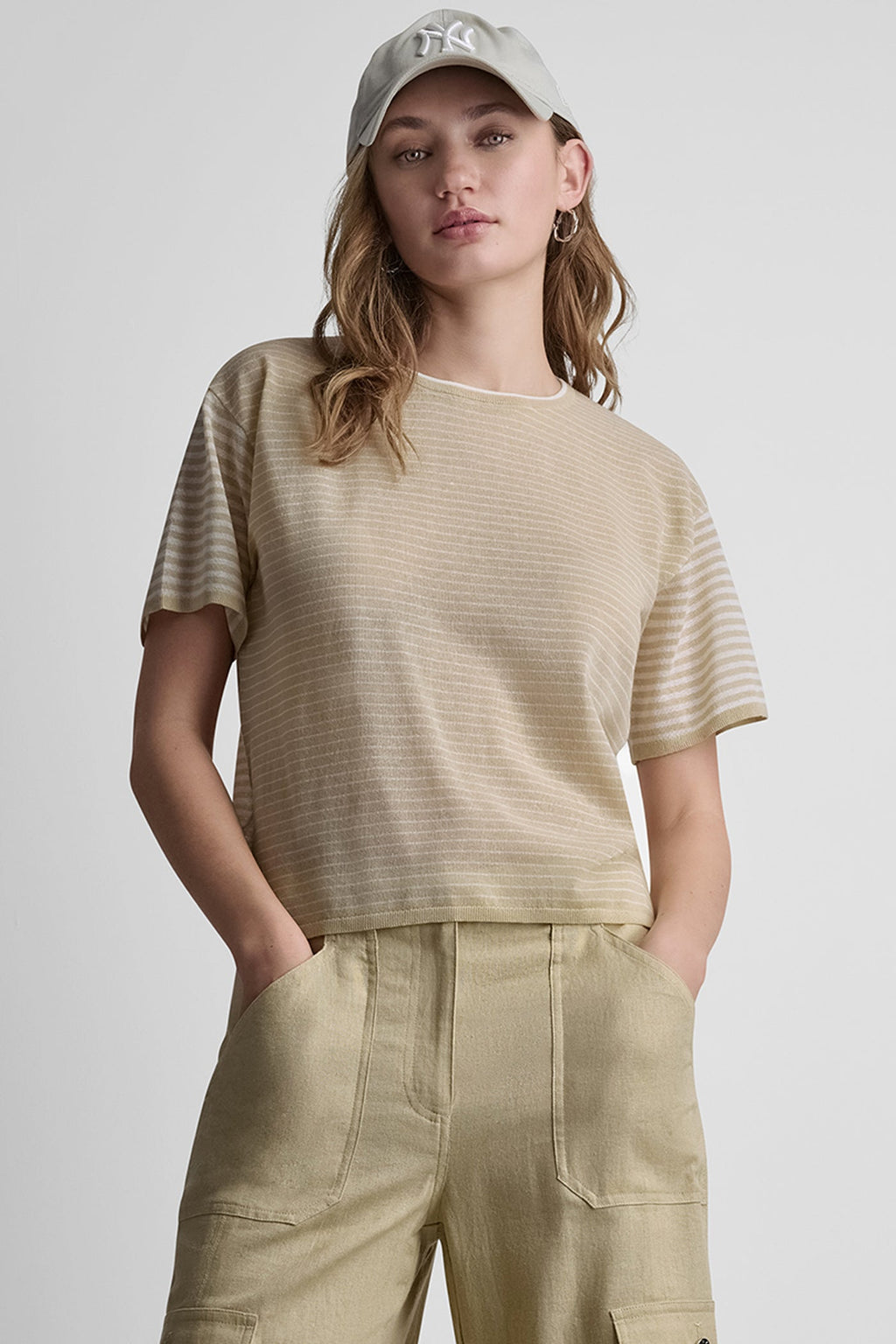 SHORT SLEEVE MIXED STRIPE SWEATER