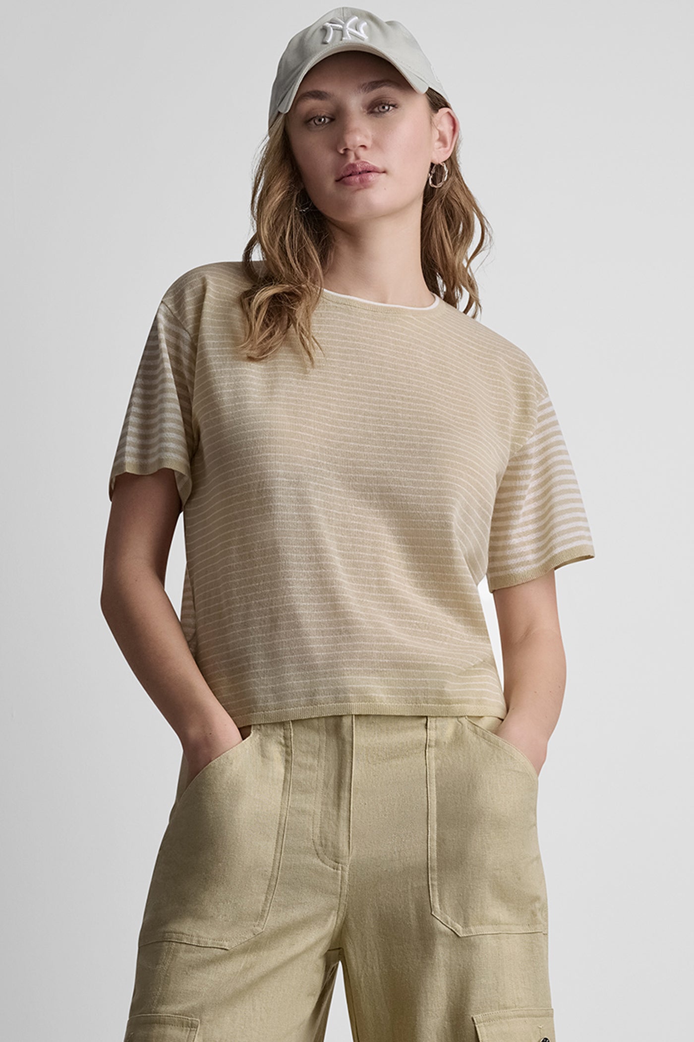 SHORT SLEEVE MIXED STRIPE SWEATER
