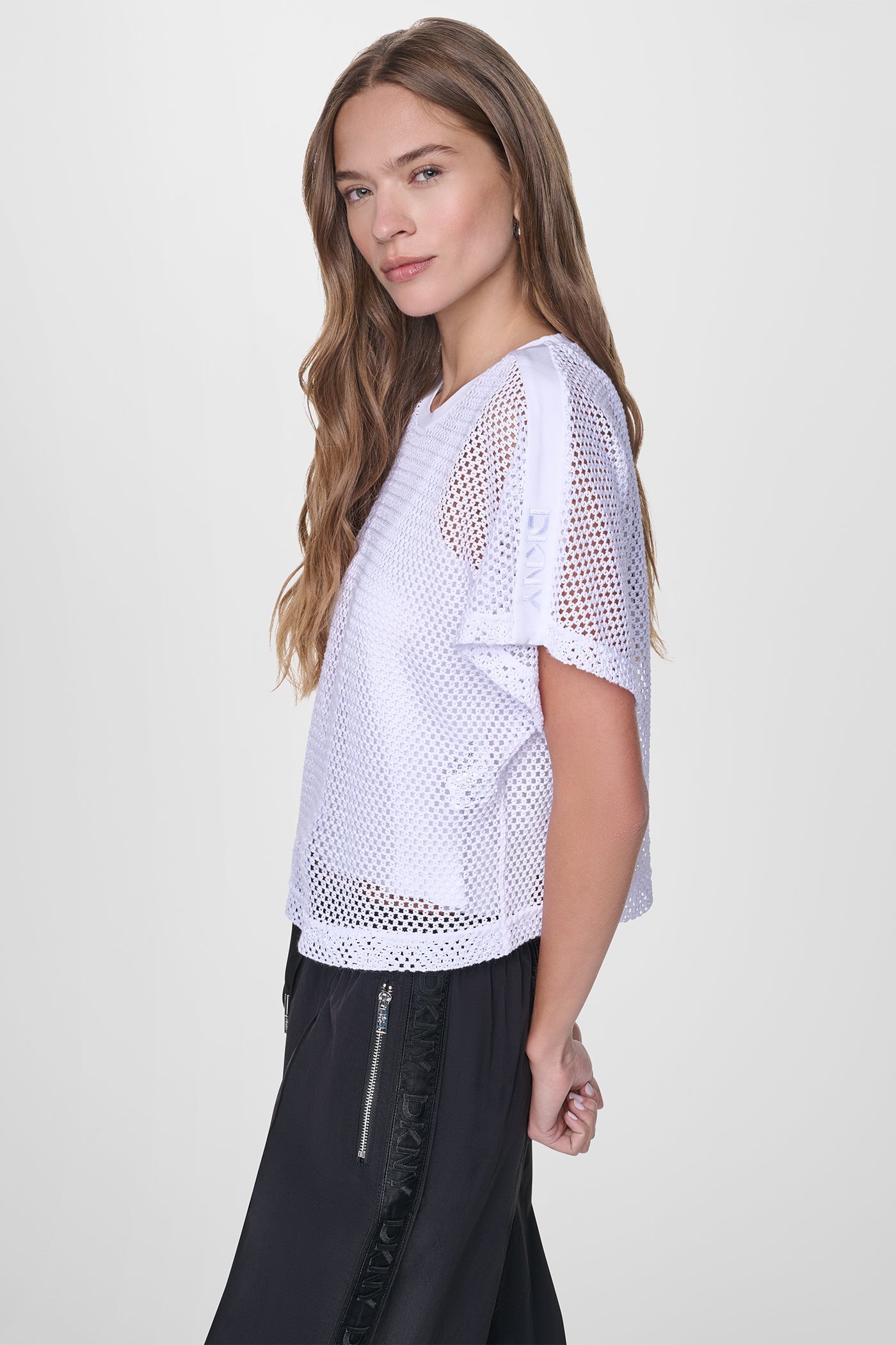 MESH LOGO TEE