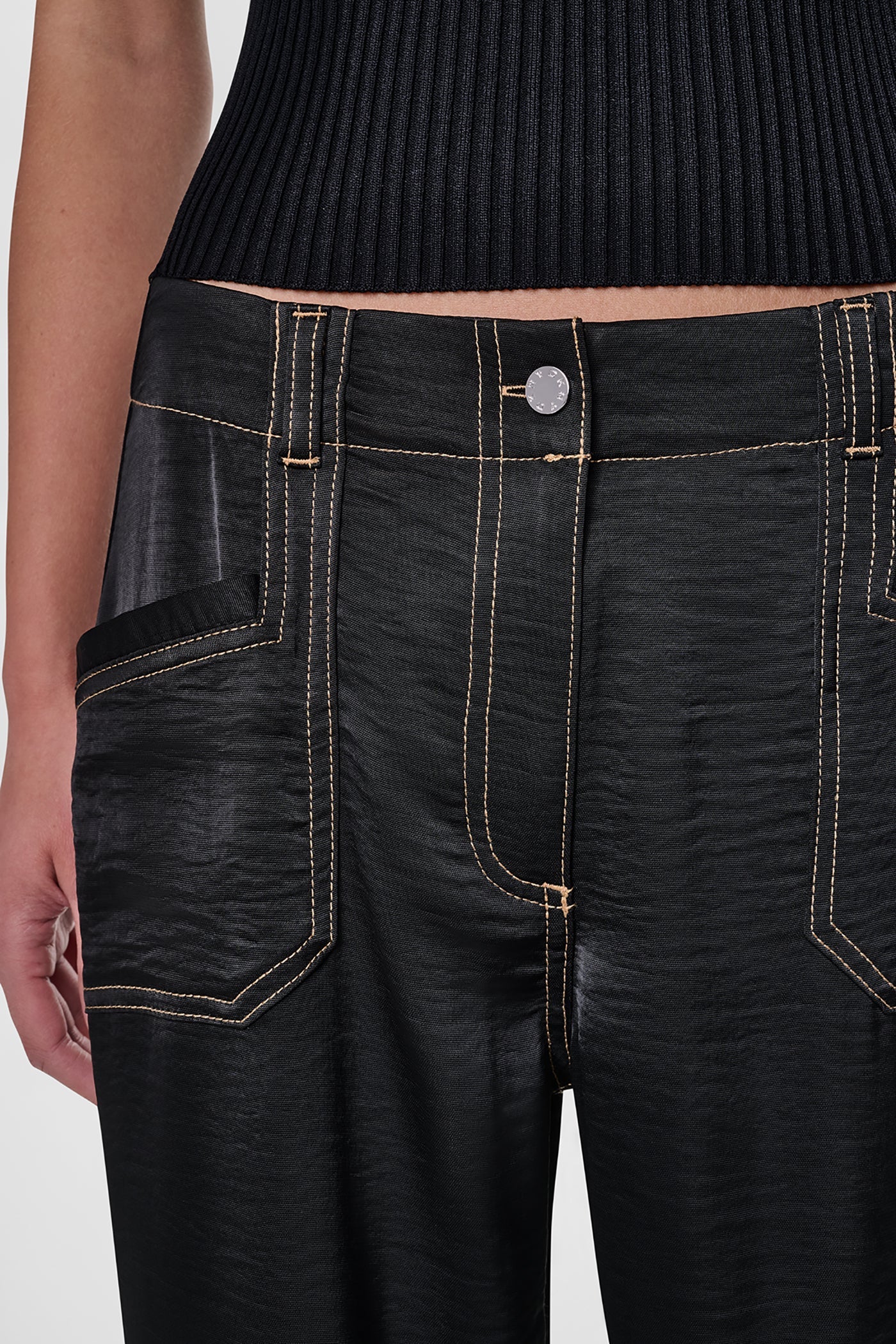 TOP STITCH STRAIGHT LEG PANT