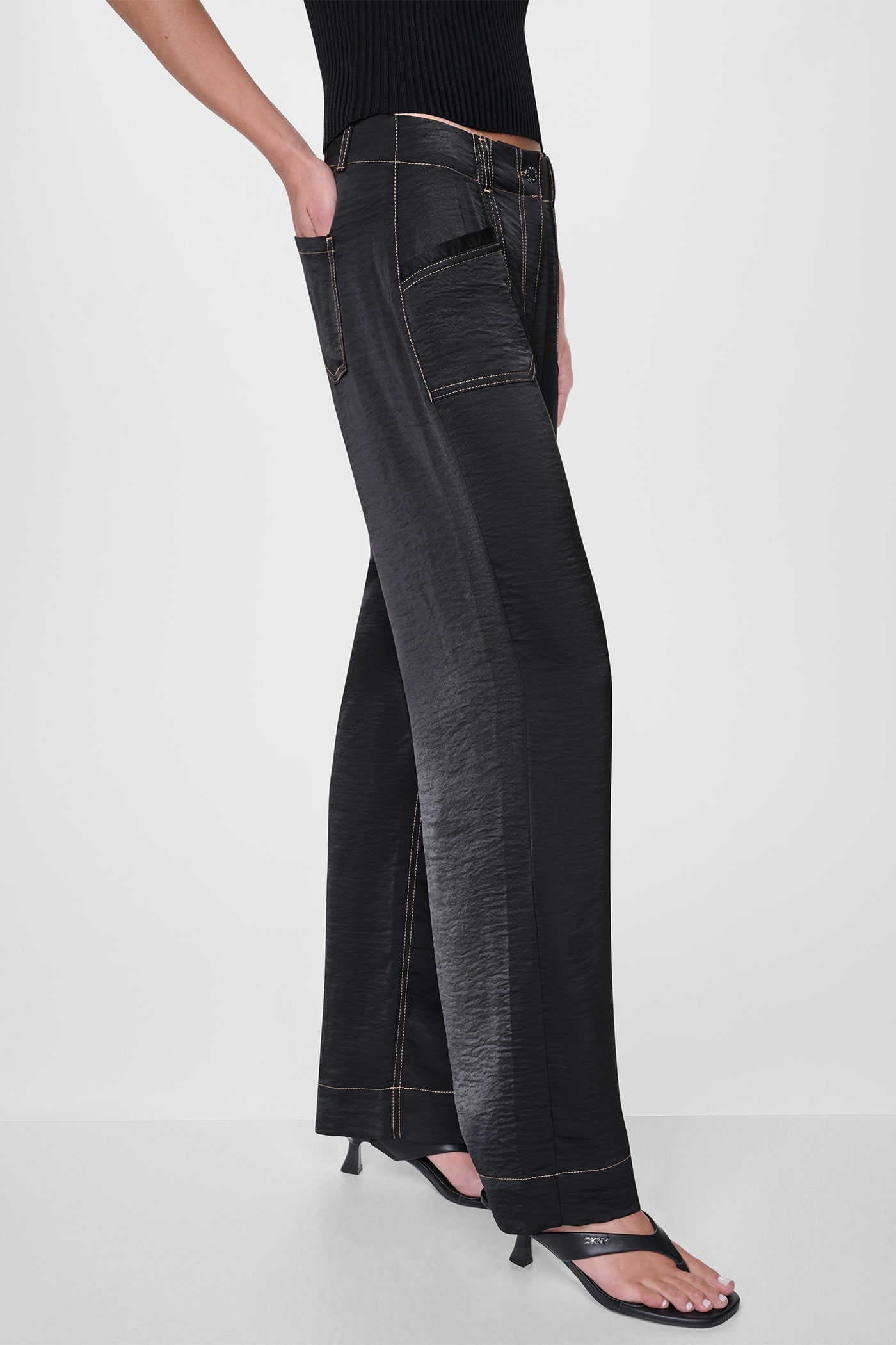 TOP STITCH STRAIGHT LEG PANT