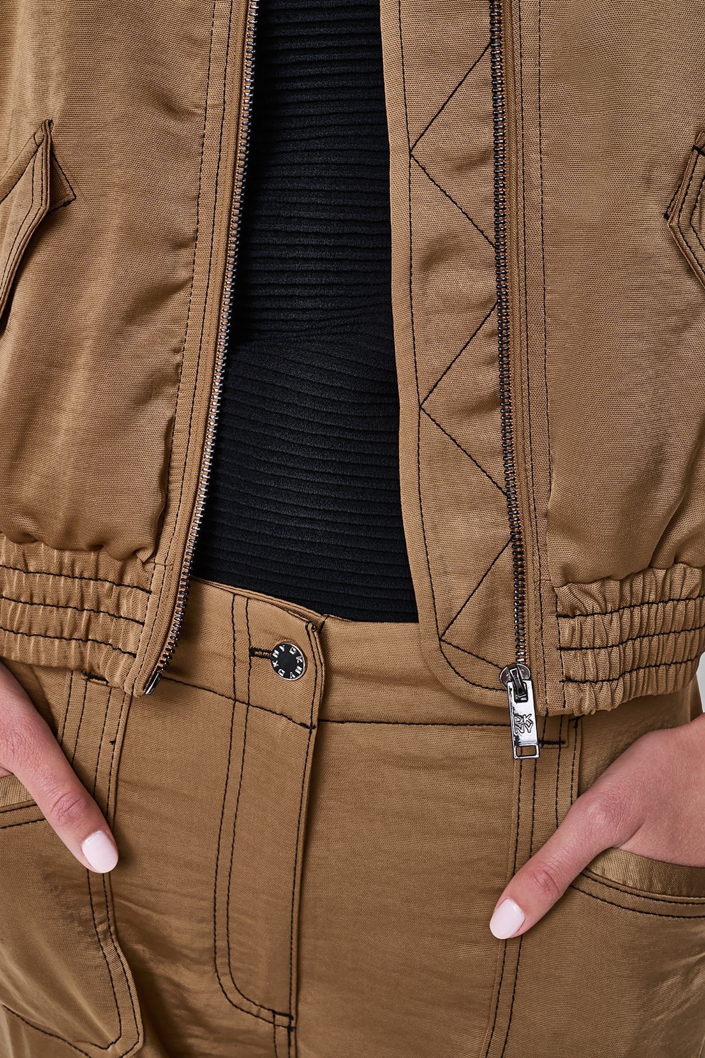 CONTRAST STITCH JACKET