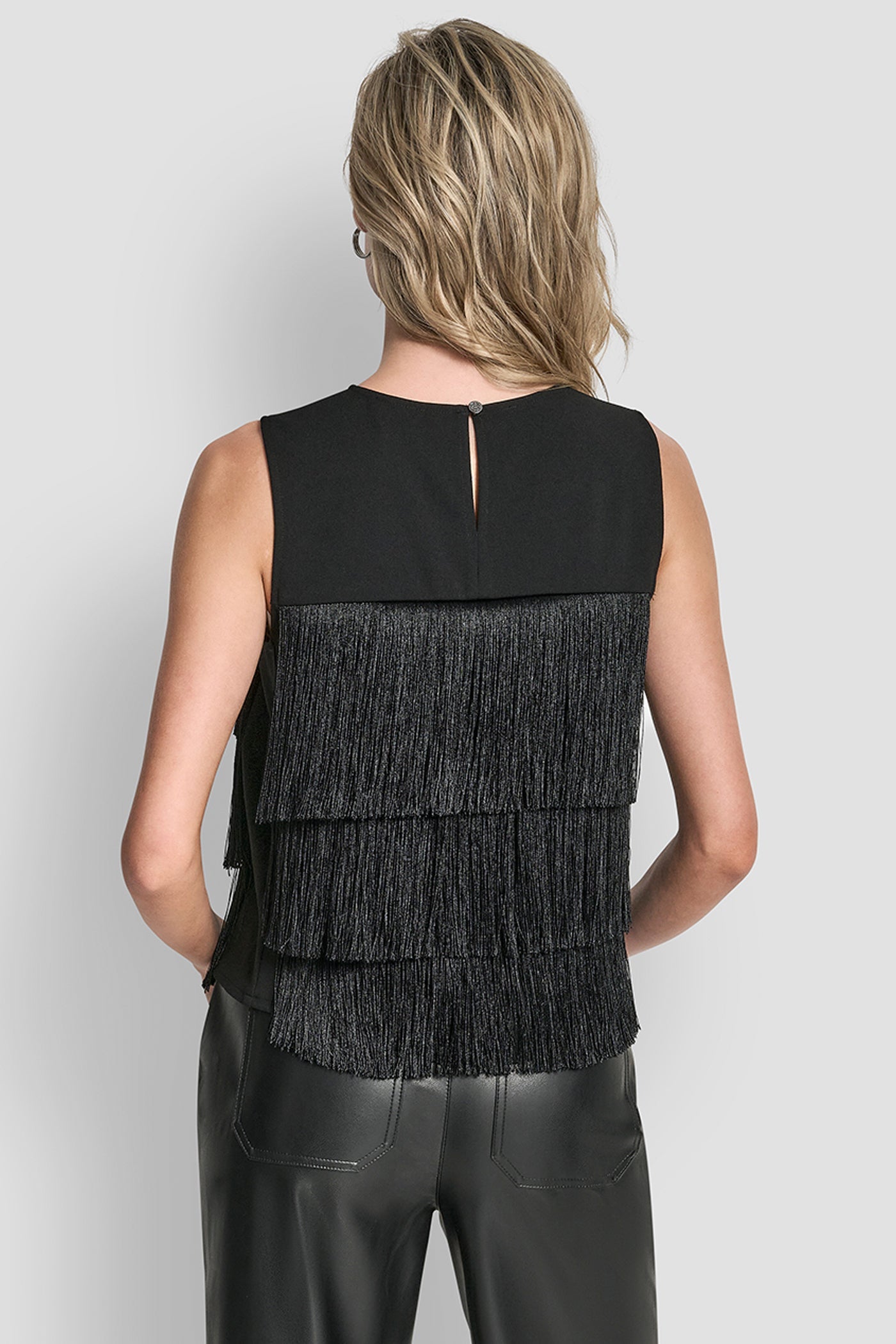SLEEVELESS FRINGE BLOUSE