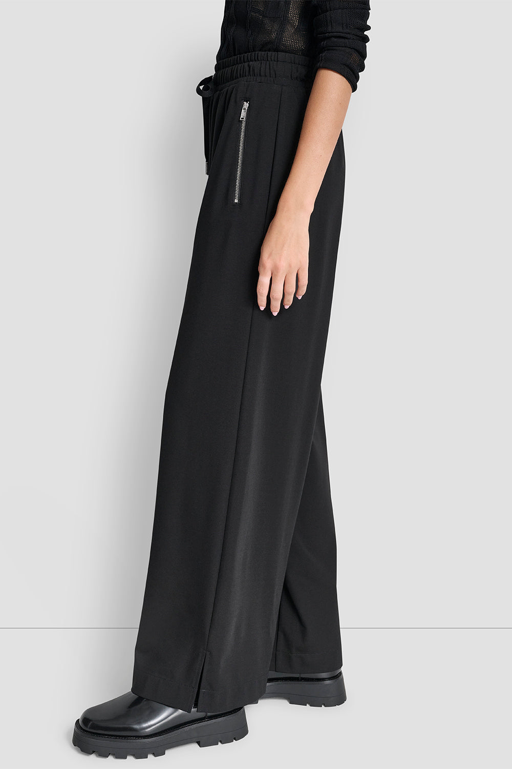 HIGH-RISE WIDE LEG PANT