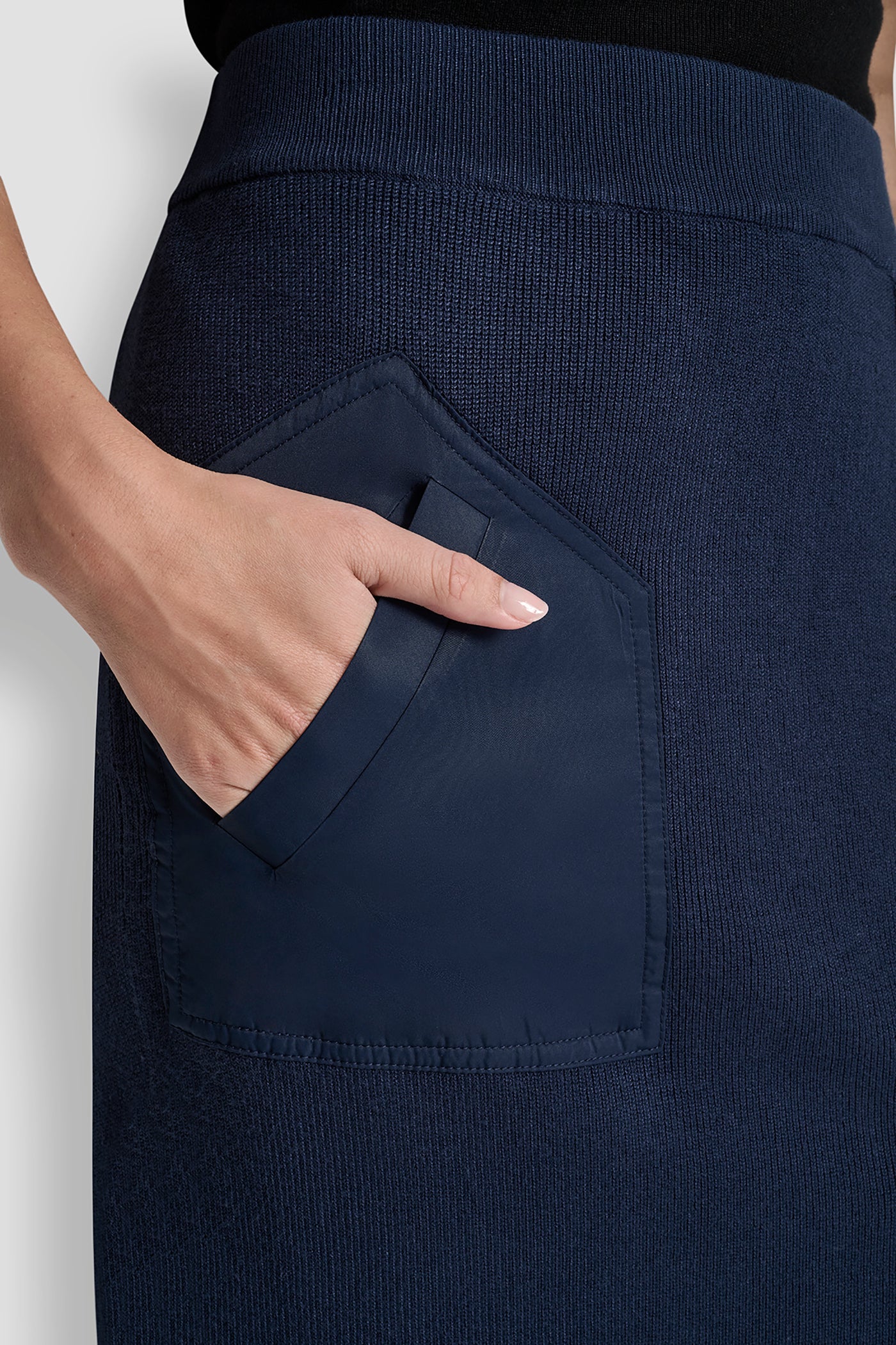 ZIP DETAILED MIDI SWEATER SKIRT
