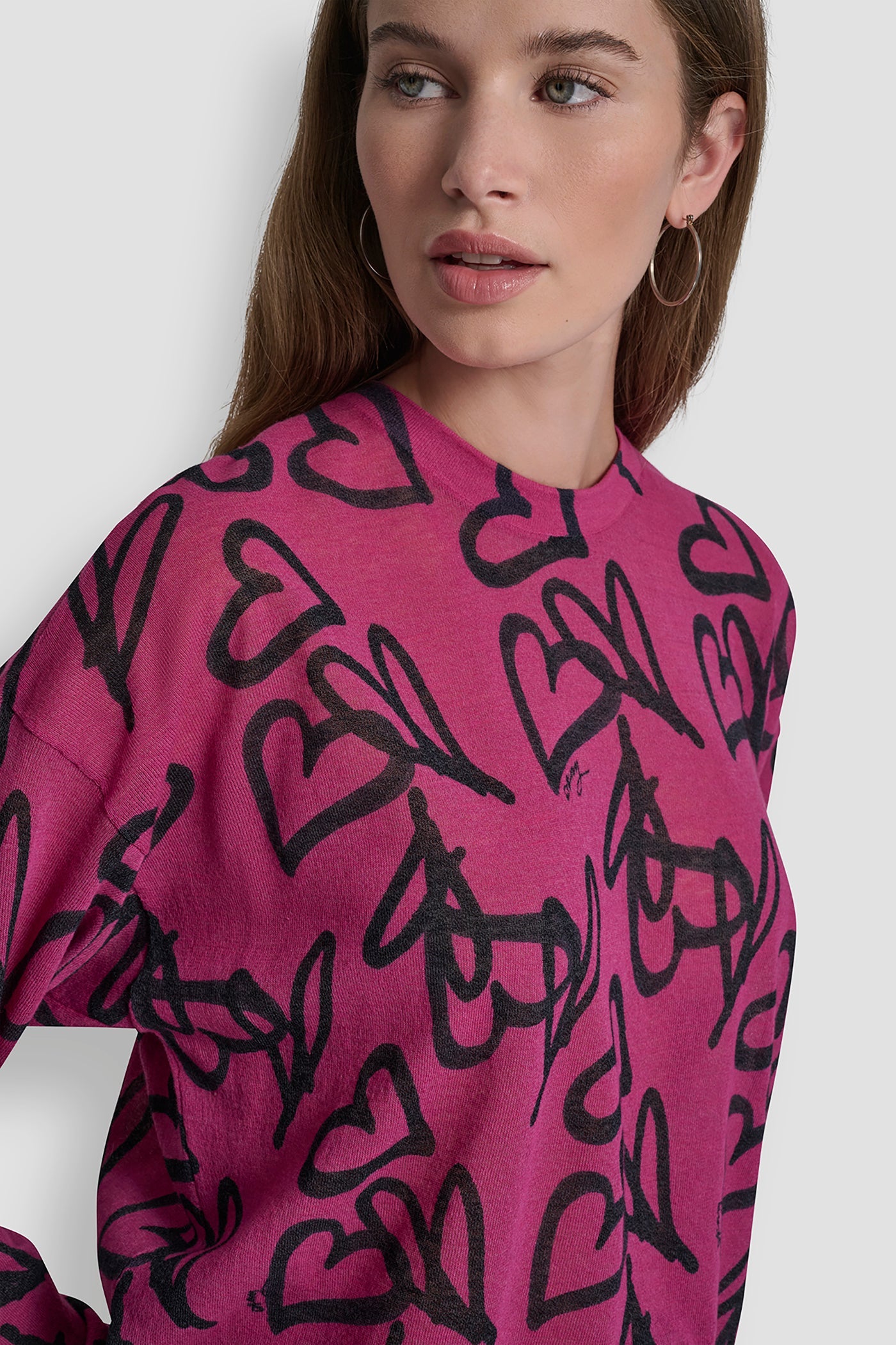 GRAFFITI HEART SWEATER