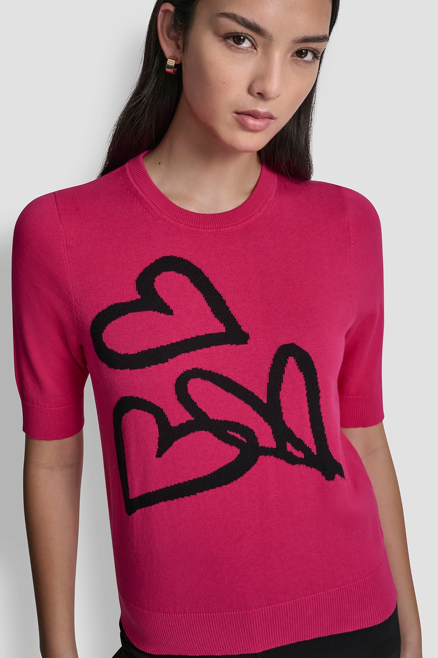 SHORT SLEEVE GRAFFITI HEART SWEATER