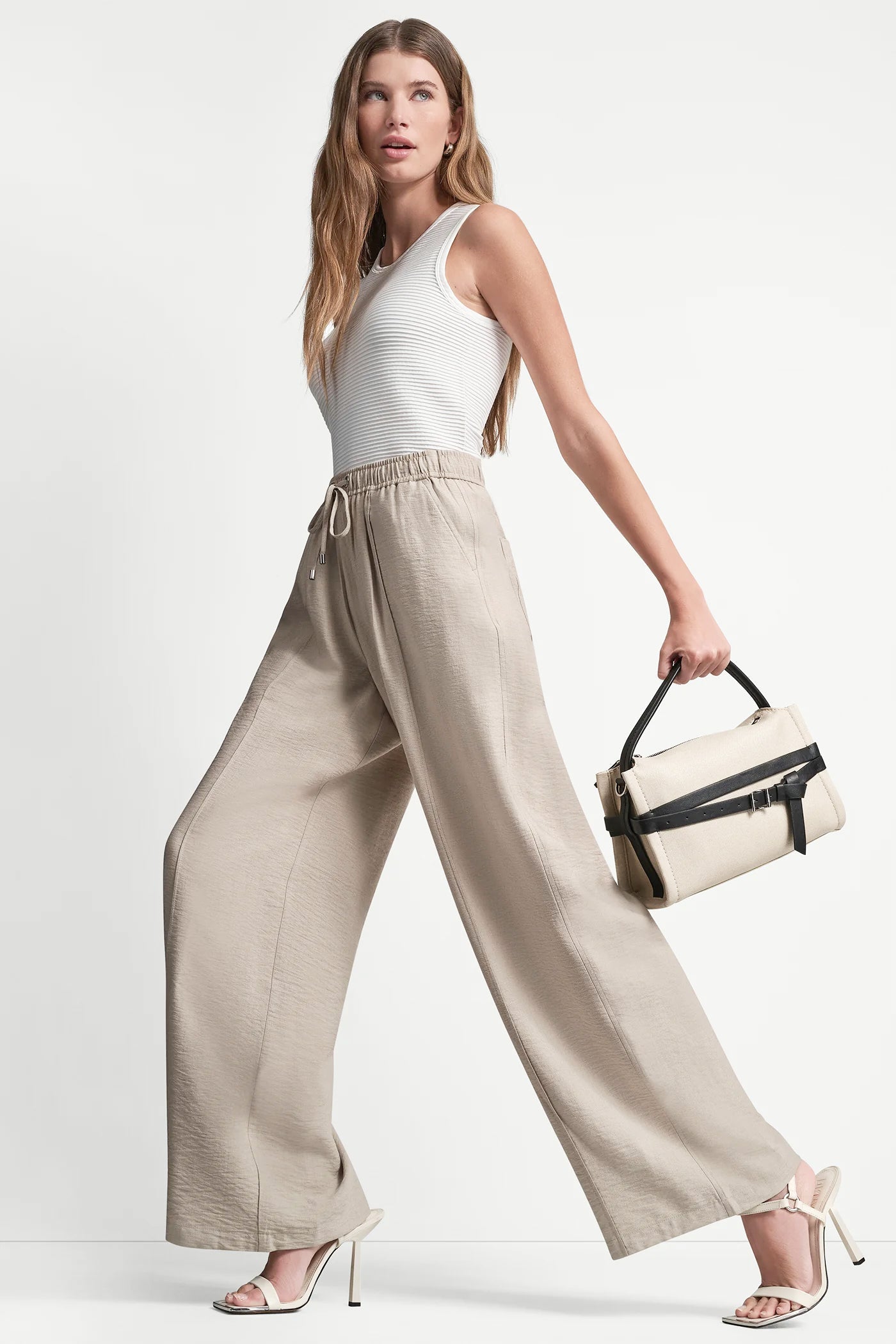 SEAMED WIDE LEG PULL-ON PANT