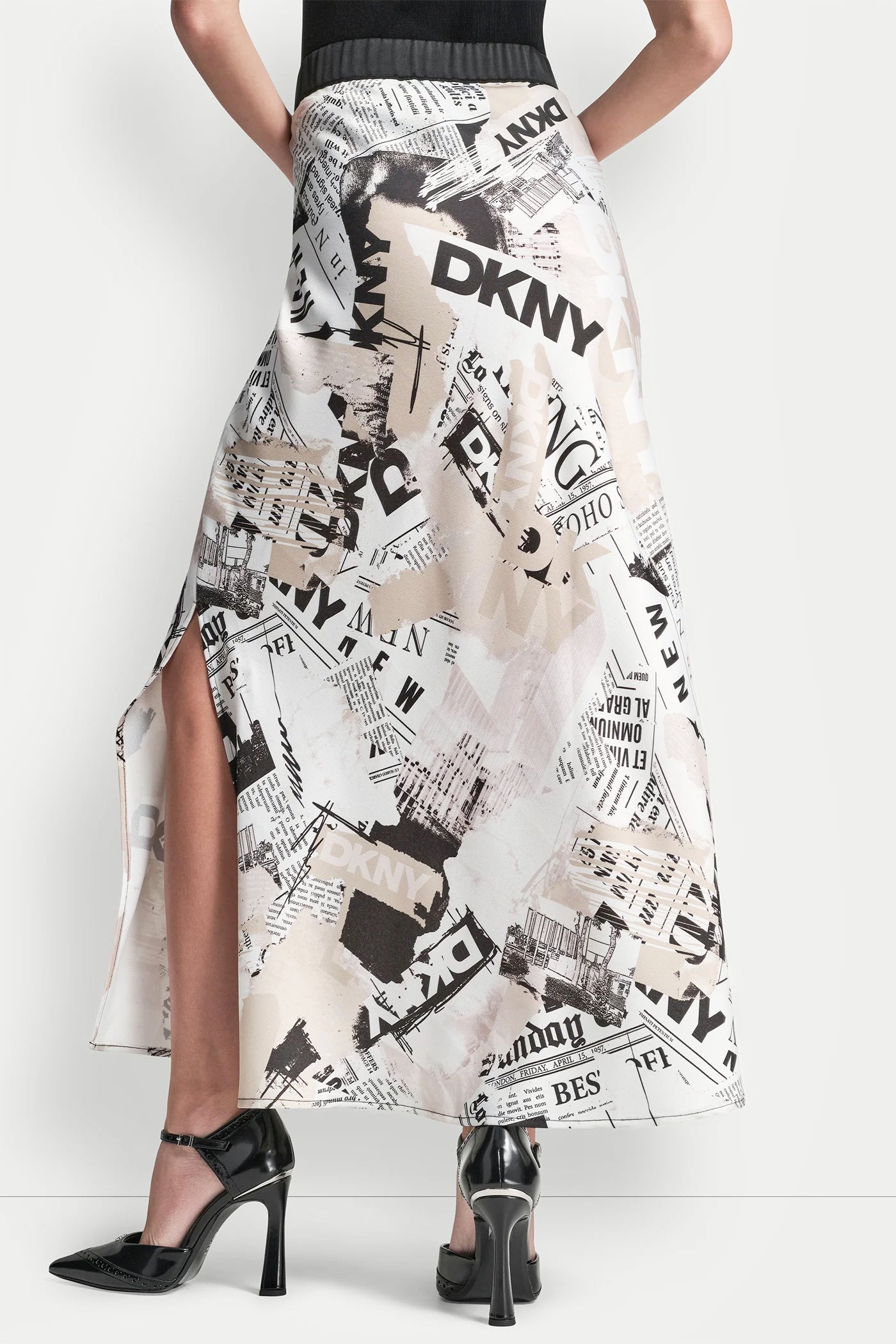 NEWSPAPER PRINT MIDI SKIRT