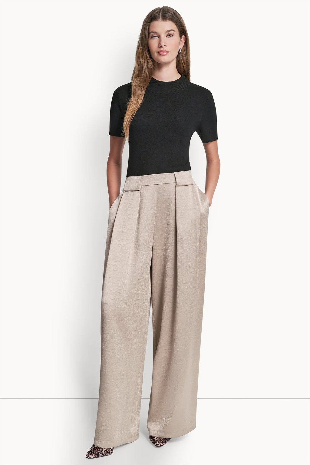 HIGH-RISE SATIN PLEATED WIDE LEG PANT