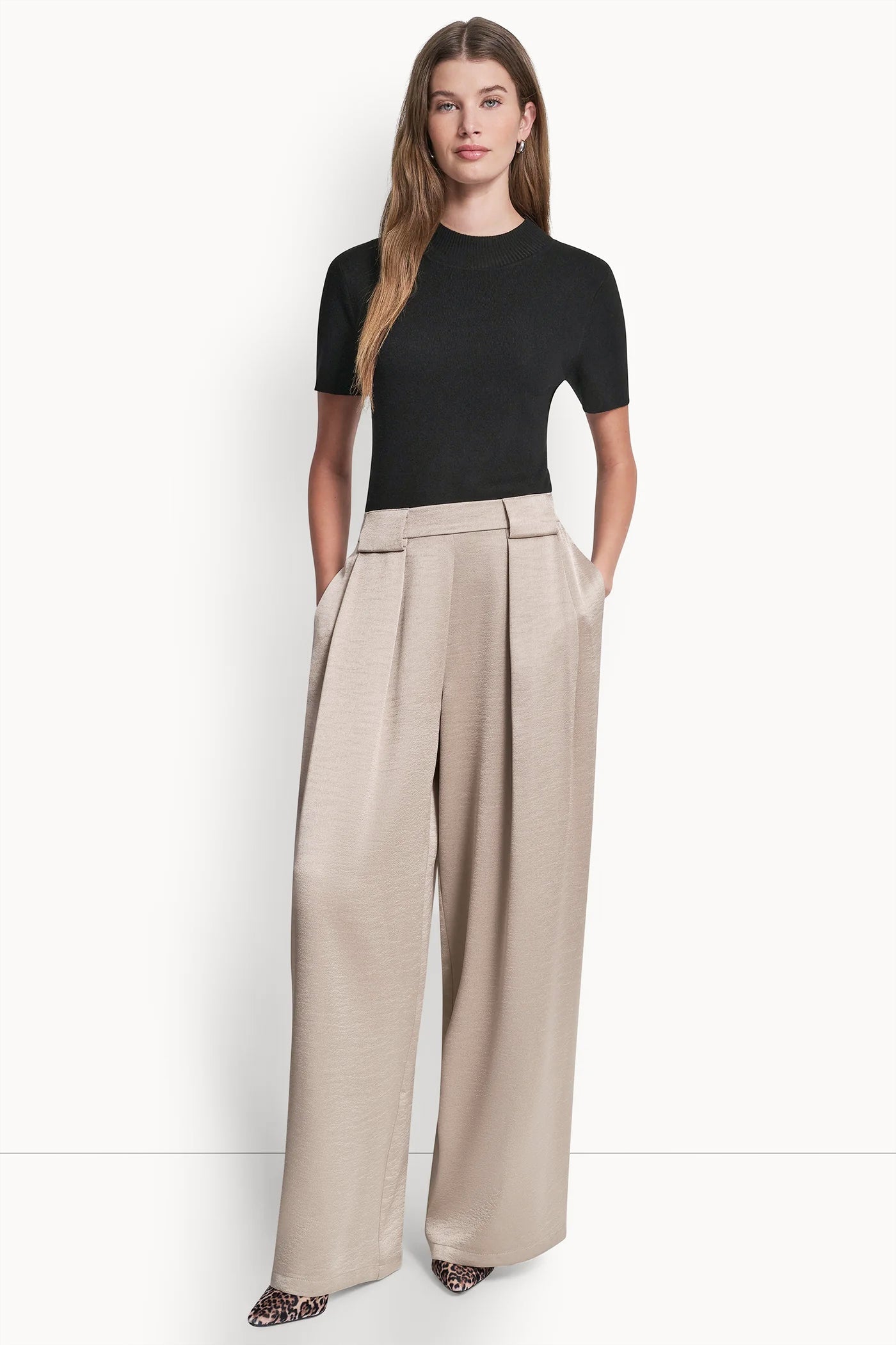 HIGH-RISE SATIN PLEATED WIDE LEG PANT