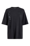 DKNY X YANKEES SHORT-SLEEVE EMBOSSED TEE