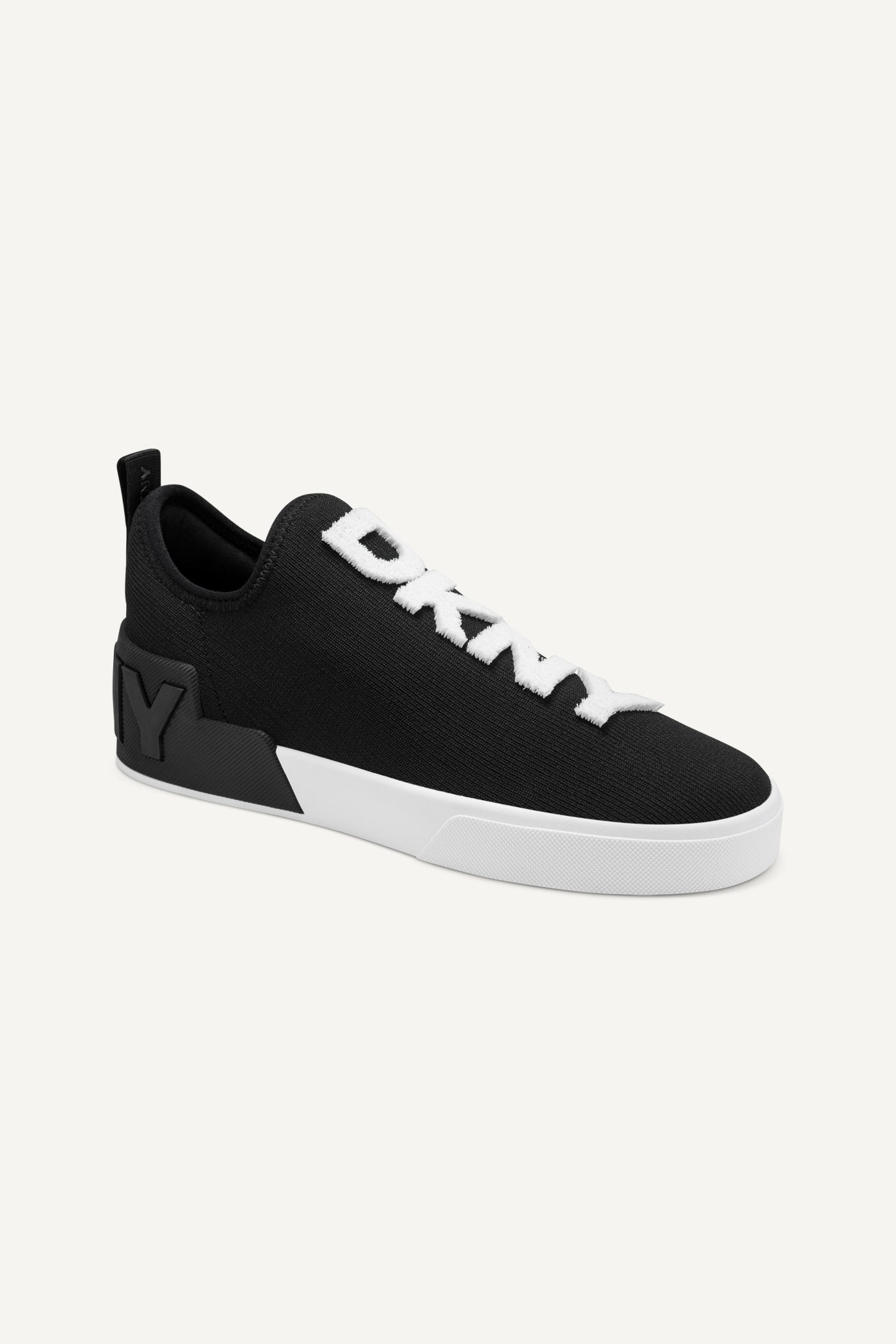 MAIZE SLIP ON SNEAKER